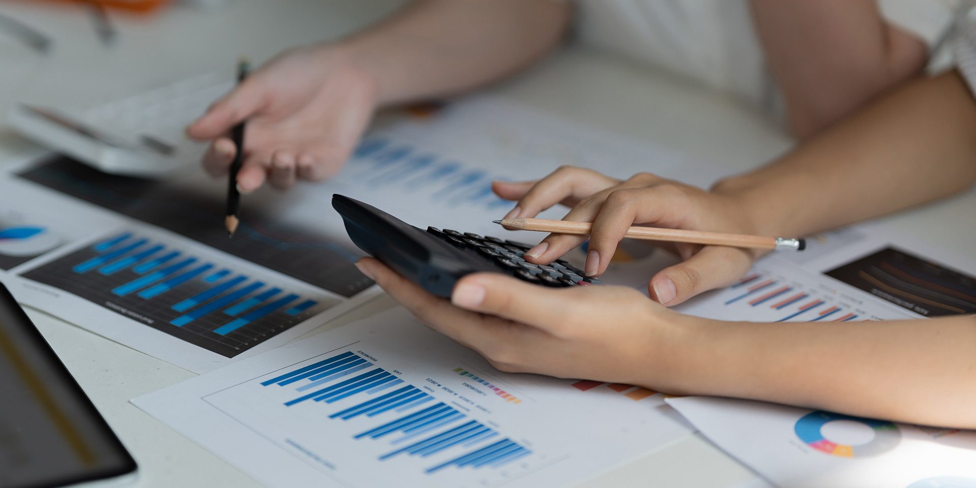 How Business Tax Accountants Save UK Companies